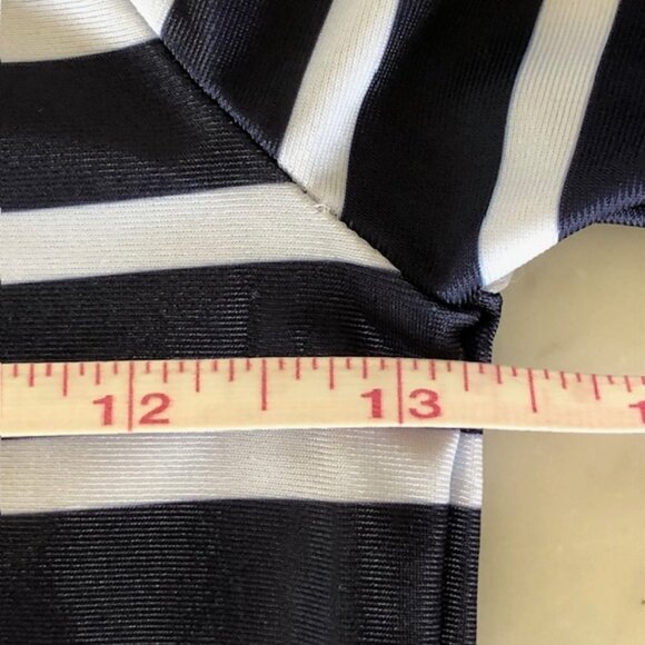 GAP Zip Rash Guard White Navy Stripe Long Sleeve Girl L - Picture 14 of 16